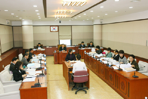 제 157회 정례회 예산결산특별위원회의 활동 모습