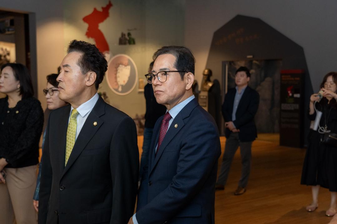 현장방문 행정안전위원회(전쟁기념관) (11).jpg