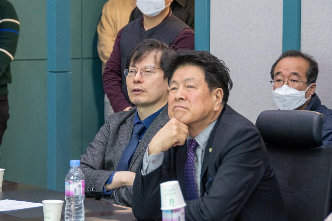 '제310회 임시회 복지도시위원회 현장방문' 게시글의 사진(2) '0321_1 복도 현장방문(CCTV통합관제센터) (7).jpg'