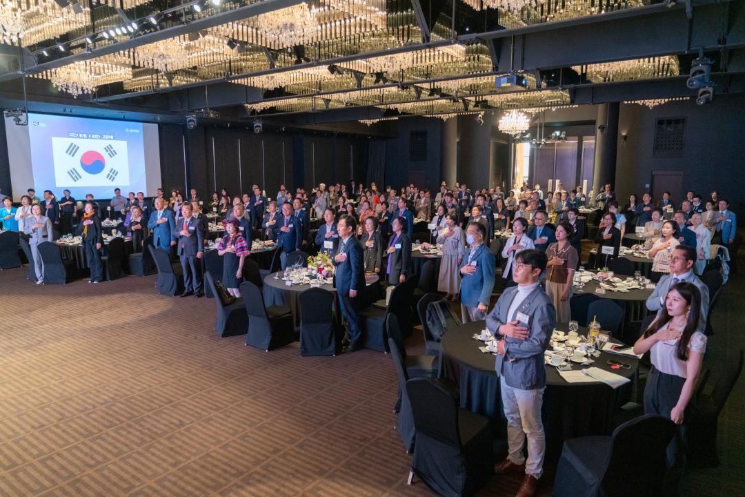 '민주평통 강남구협의회 2분기 정기회의' 게시글의 사진(8) '민주평통 강남구협의회 2분기 정기회의 (8).jpg'