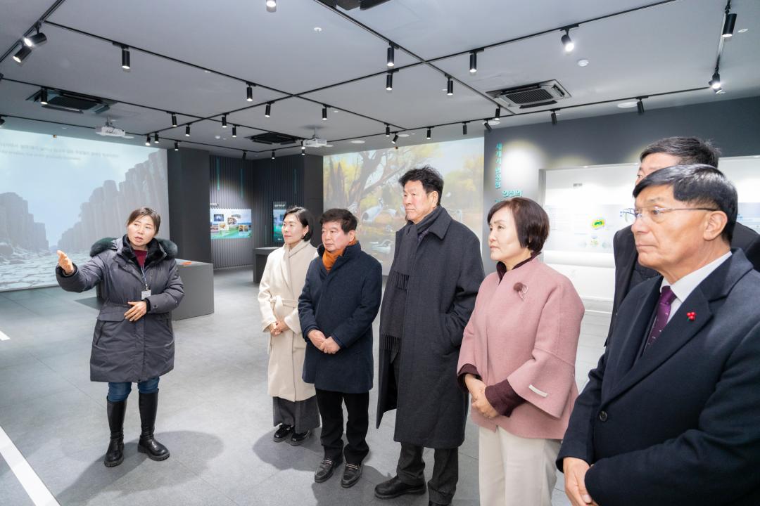 '연천군의회 친선결연 협약식' 게시글의 사진(35) '연천군의회 교류 협약식 (35).jpg'