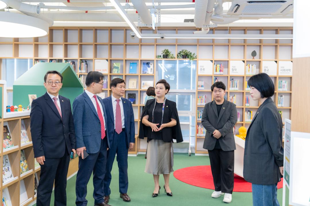 현장방문 복지문화위원회(논현문화마루) (7).jpg