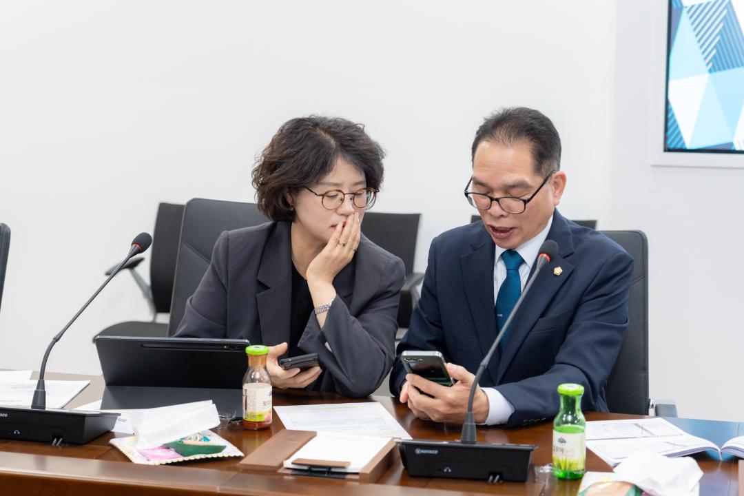 2025년 강남구의회 의원 역량강화교육 2차(ChatGPT) (13).jpg