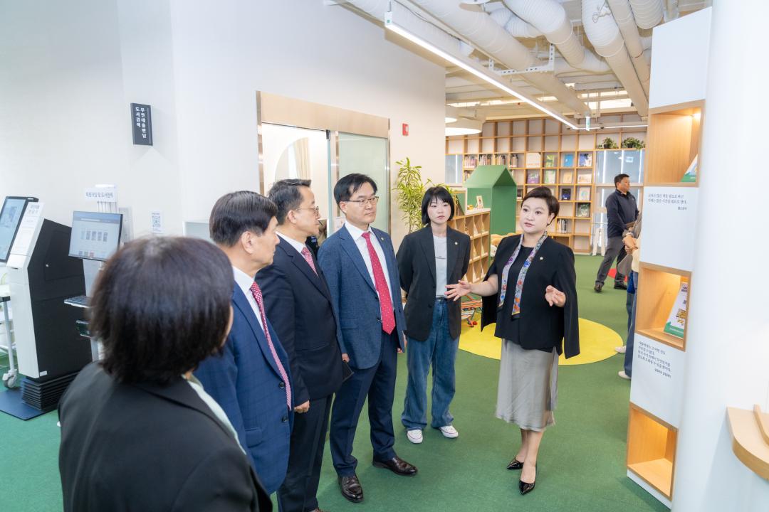 현장방문 복지문화위원회(논현문화마루) (8).jpg