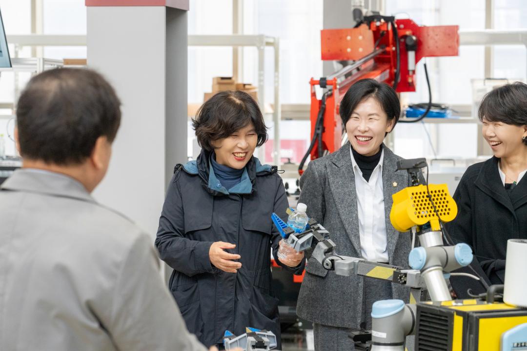 제323회 정례회 경제도시위원회 현지확인 (27).jpg