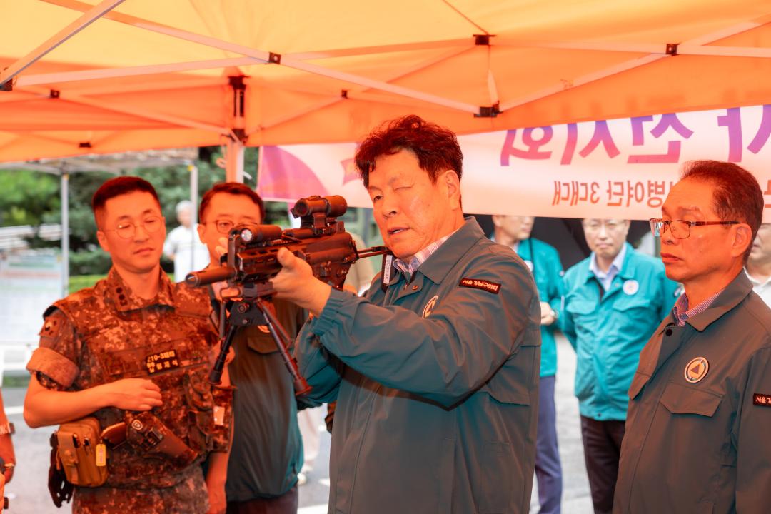 '2024년 을지연습 훈련 참관' 게시글의 사진(41) 'R5_00915.jpg' '2024년 을지연습 훈련 참관' 게시글의 사진(41) 'R5_00915.jpg'
