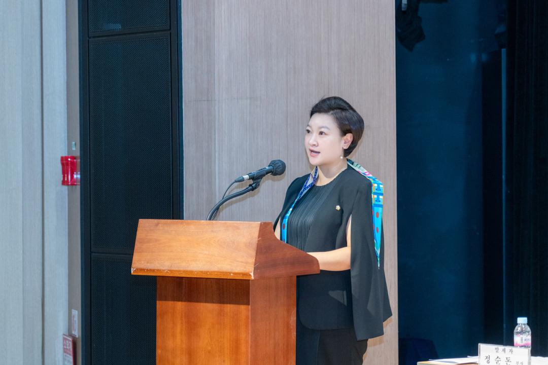 예술로 빛나는 강남, 문화예술의 미래를 논하다 (13).jpg