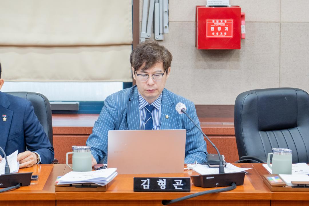 '제313회 임시회 제1차 운영위원회' 게시글의 사진(1) 'DSC09106-편집.jpg'