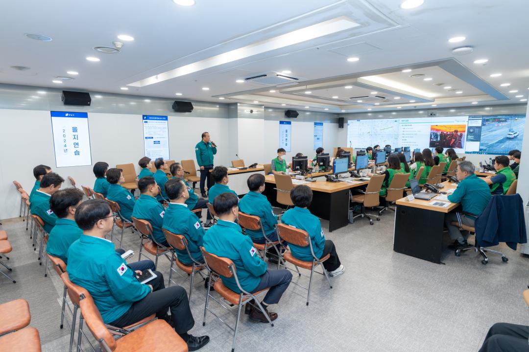 '2024년 을지연습 훈련 참관' 게시글의 사진(3) 'R5_00470.jpg' '2024년 을지연습 훈련 참관' 게시글의 사진(3) 'R5_00470.jpg'