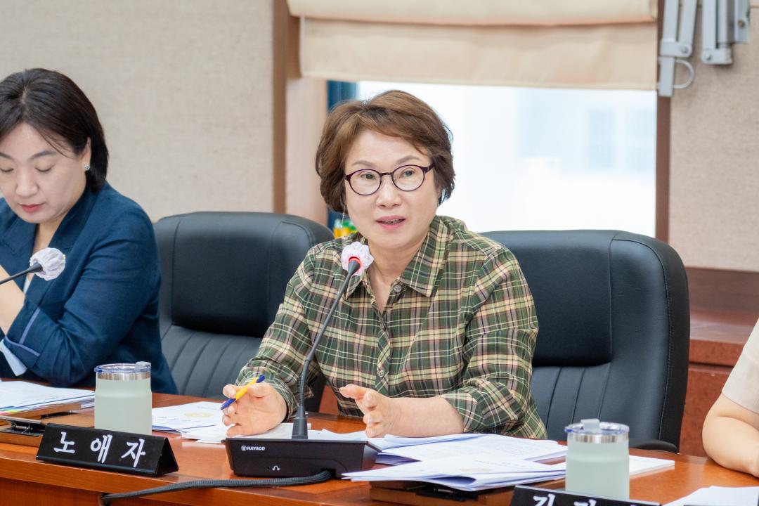 제319회 정례회 복지도시위원회 (8).jpg