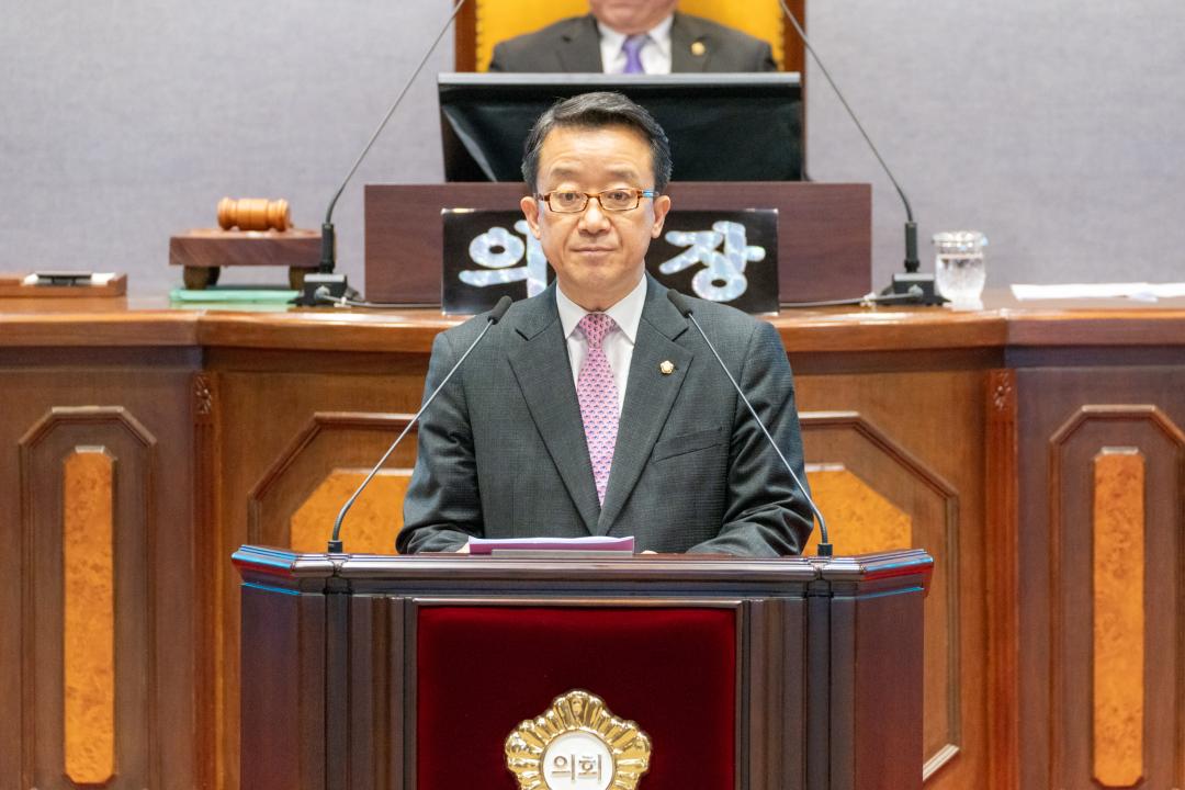 제322회 임시회 제1차 본회의 (7).jpg