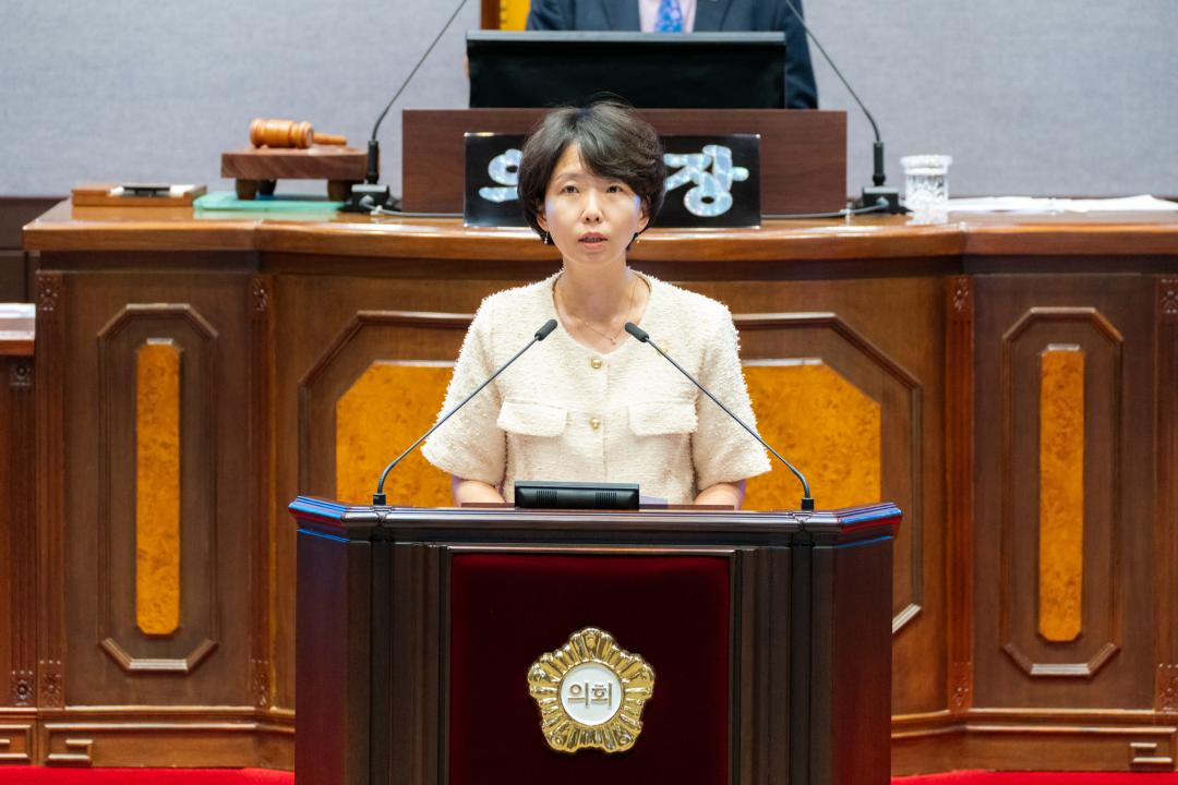 제320회 임시회 제2차 본회의 (7).jpg