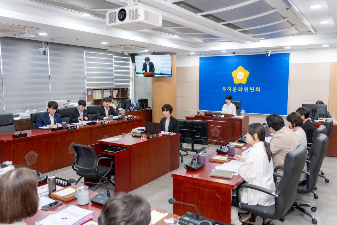 '제336회 임시회 복지문화위원회' 게시글의 사진(2) '제336회 임시회 복지문화위원회 (2).jpg'