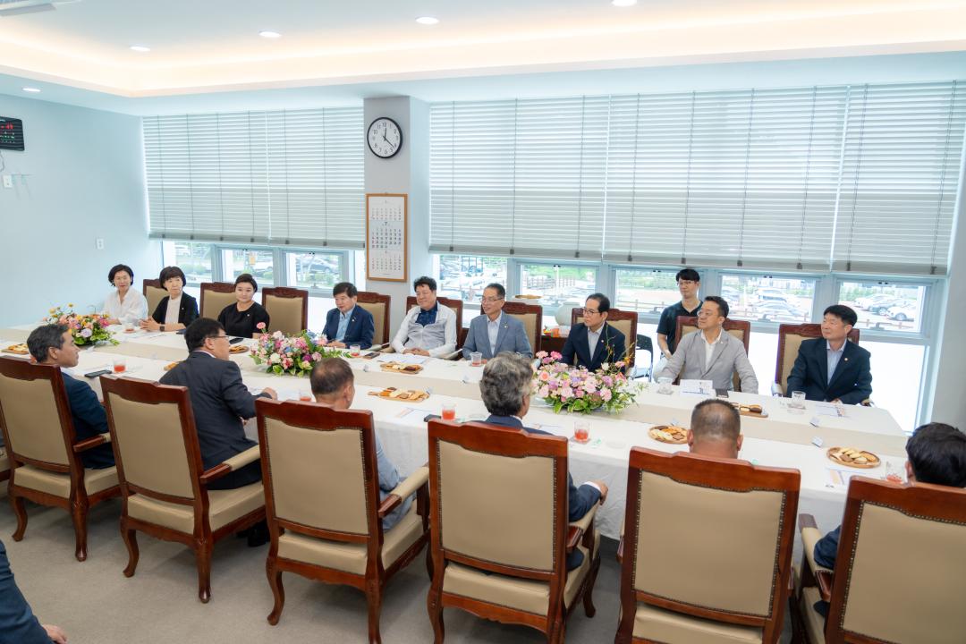 '강남구의회- 강원도 양구군의회 교류' 게시글의 사진(5) '강남구의회- 강원도 양구군 교류 (18).jpg' '강남구의회- 강원도 양구군의회 교류' 게시글의 사진(5) '강남구의회- 강원도 양구군 교류 (18).jpg'
