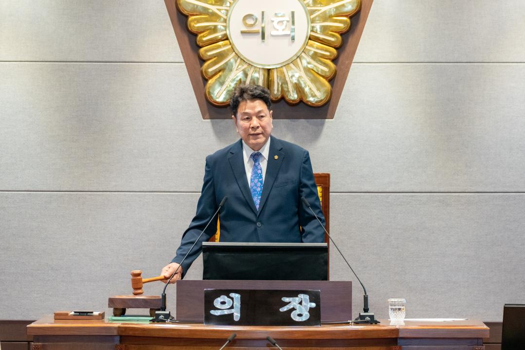 '제321회 임시회 제2차 본회의' 게시글의 사진(2) '제321회 임시회 제2차 본회의 (2).jpg'