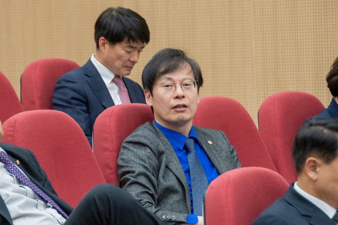 '제310회 임시회 복지도시위원회 현장방문' 게시글의 사진(6) '0322_2 복도 현장방문(강남자원회수시설) (6).jpg'