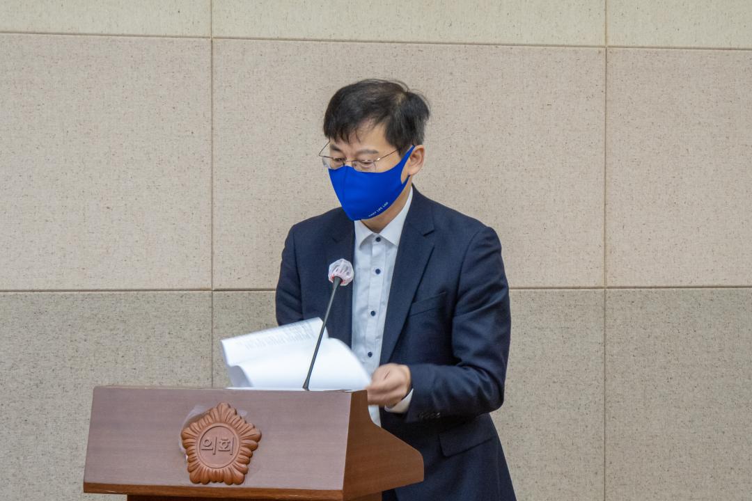 '제307회 임시회 복지도시위원회' 게시글의 사진(3) 'P1053316.jpg'