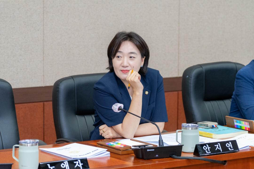 제319회 정례회 제1차 운영위원회 (12).jpg