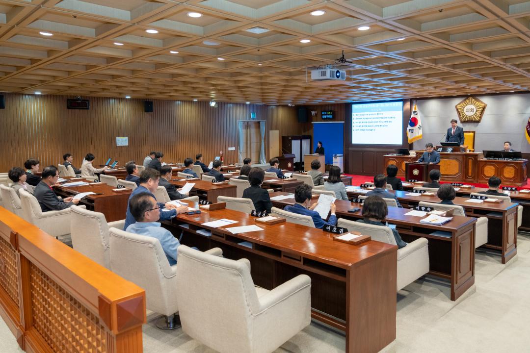 '제327회 임시회 제1차 본회의' 게시글의 사진(3) '제327회 임시회 제1차 본회의 (3).jpg'