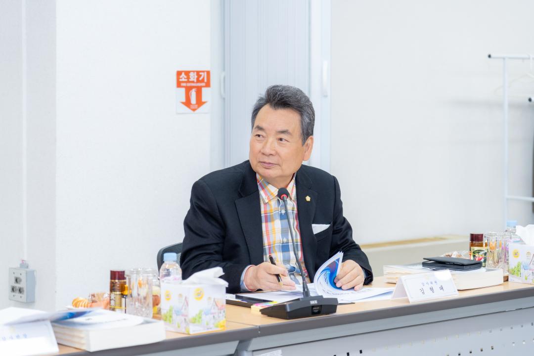 '행정사무감사(행정안전위원회)' 게시글의 사진(24) '행정사무감사(행정안전위원회) (24).jpg' '행정사무감사(행정안전위원회)' 게시글의 사진(24) '행정사무감사(행정안전위원회) (24).jpg'