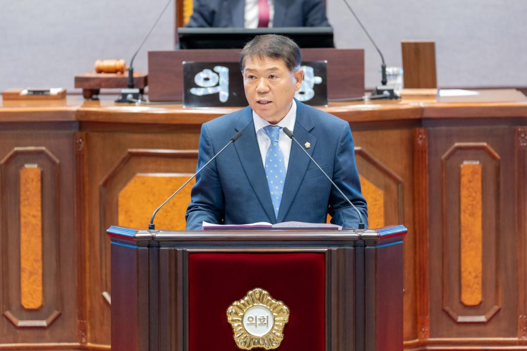 제334회 임시회 제2차 본회의 (18).jpg