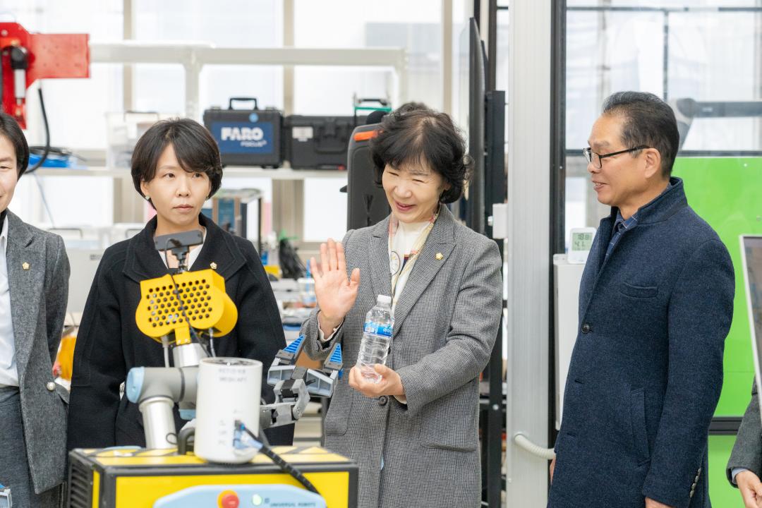 제323회 정례회 경제도시위원회 현지확인 (26).jpg