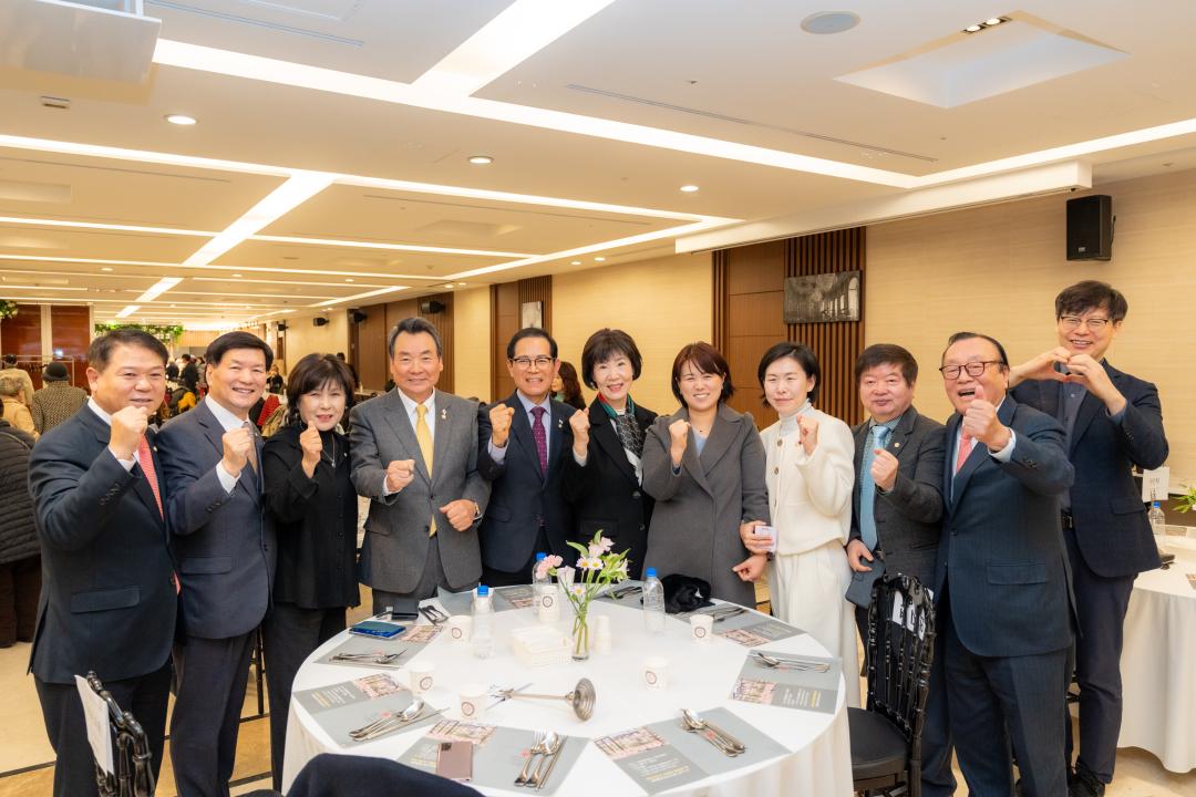 '2023 대한노인회 송년회' 게시글의 사진(16) '2023 대한노인회 송년회 (16).jpg'