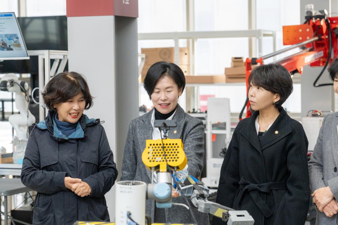 제323회 정례회 경제도시위원회 현지확인 (25).jpg