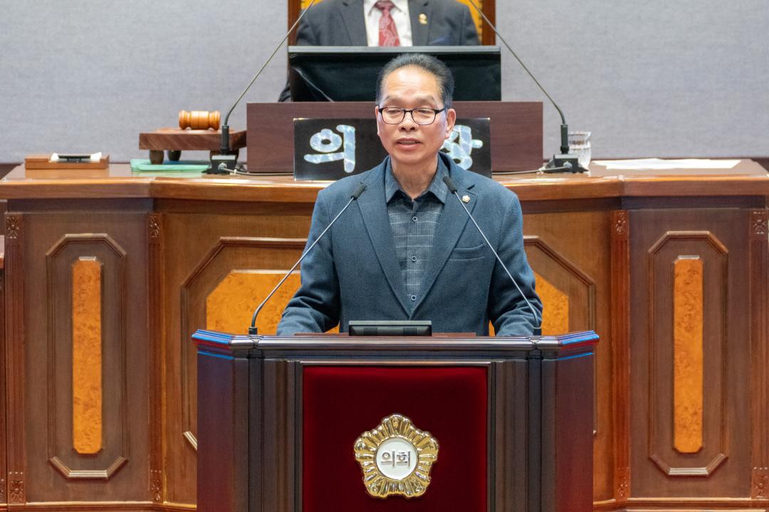 '제325회 임시회 제1차 본회의' 게시글의 사진(6) '제325회 임시회 제1차 본회의 (6).jpg'