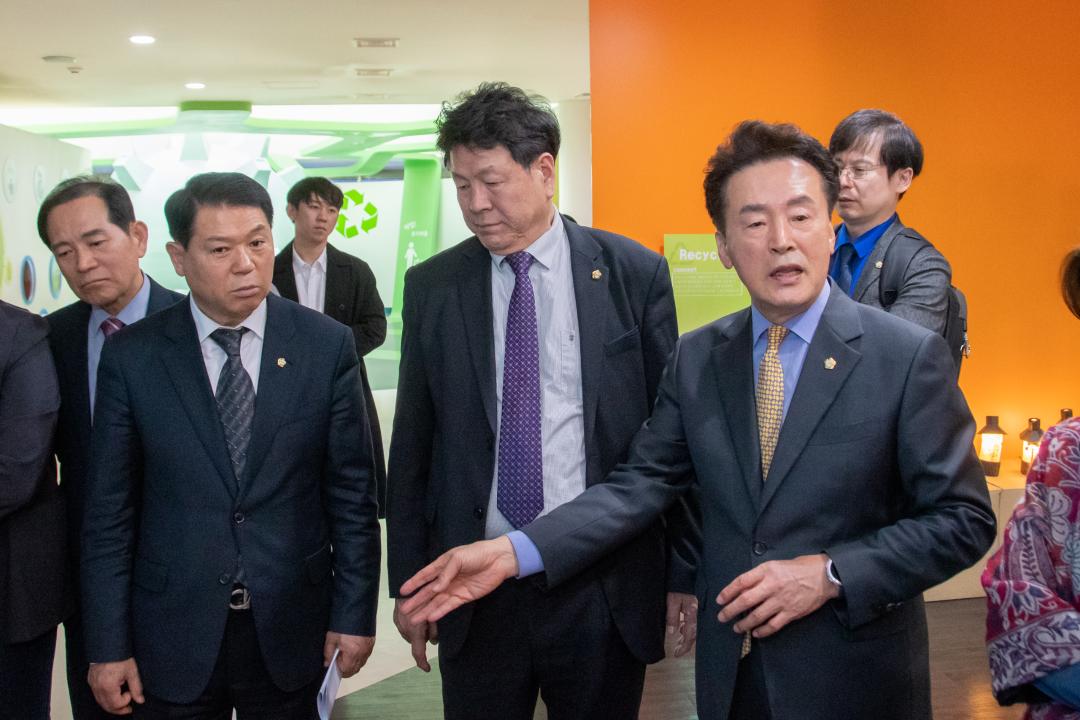 '제310회 임시회 복지도시위원회 현장방문' 게시글의 사진(4) '0322_2 복도 현장방문(강남자원회수시설) (29).jpg'