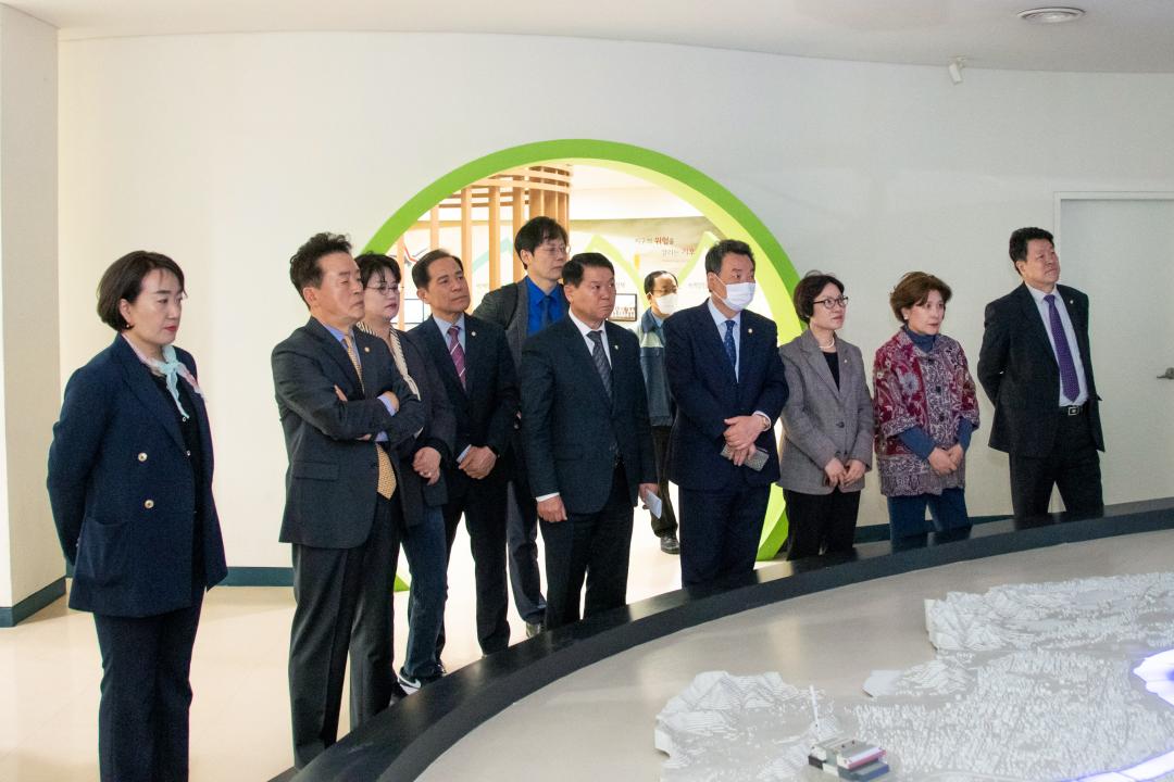 '제310회 임시회 복지도시위원회 현장방문' 게시글의 사진(4) '강남자원회수시설2.jpg'