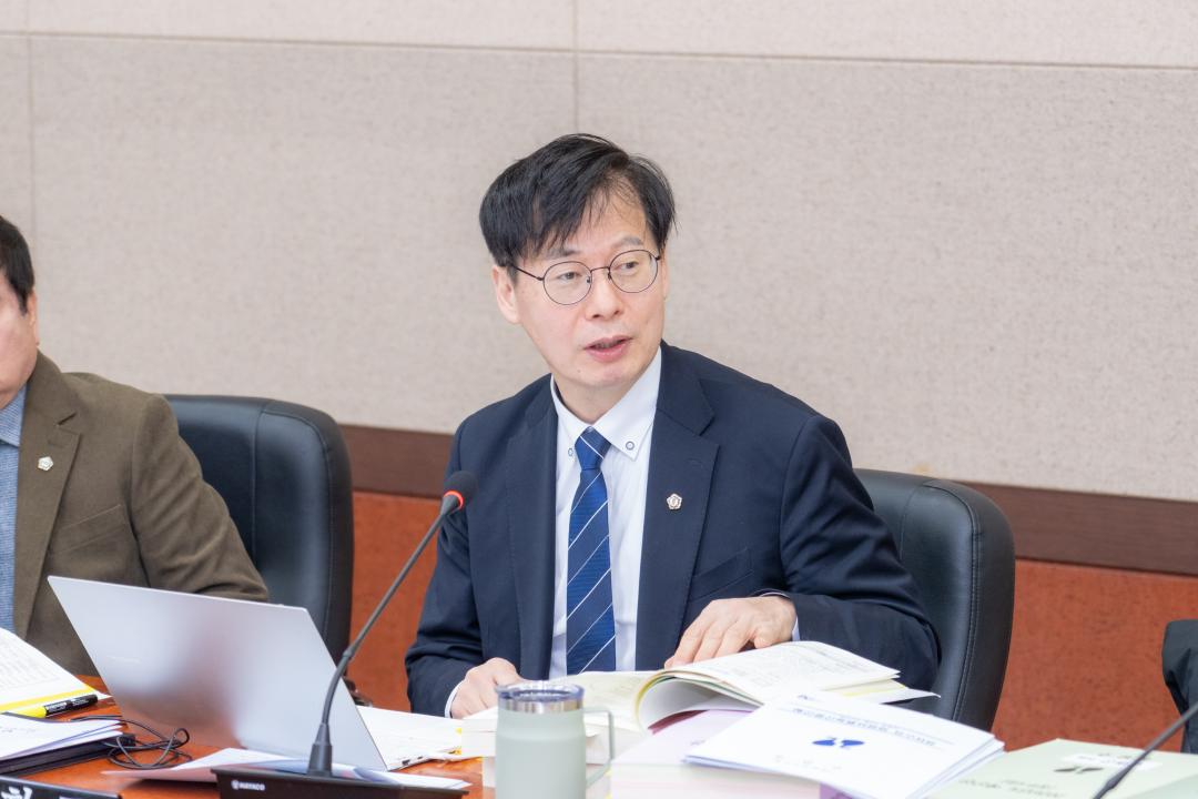 '제331회 정례회 예산결산특별위원회' 게시글의 사진(20) '제331회 정례회 예산결산특별위원회 (20).jpg'