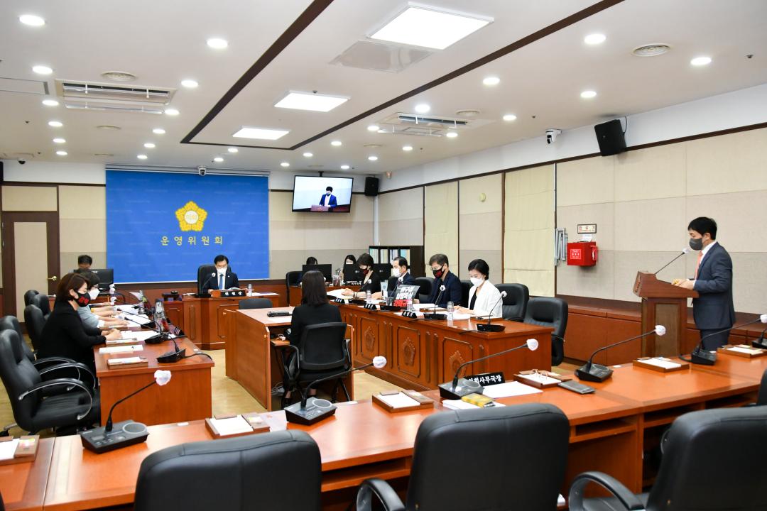 '제305회 임시회 제1차 운영위원회' 게시글의 사진(2) 'GNC_7981.jpg'