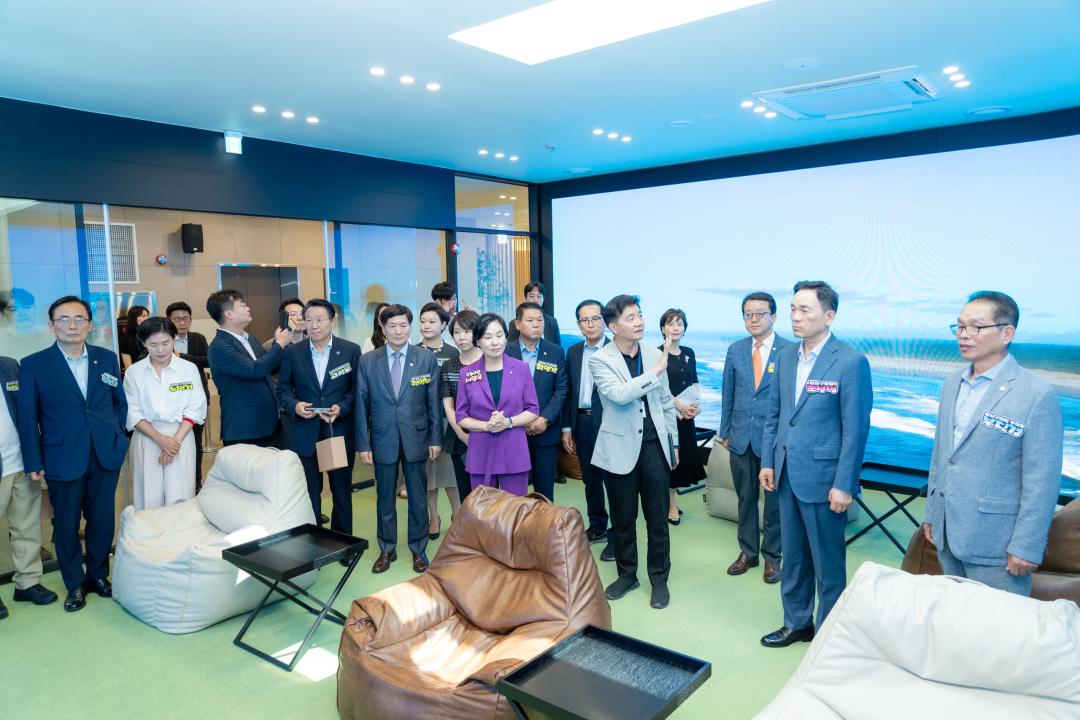 '강남힐링센터(신사) 개관식' 게시글의 사진(20) '강남힐링센터(신사) 개관식 (19).jpg'