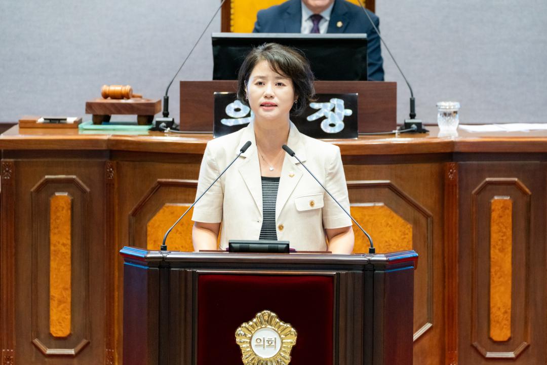'제321회 임시회 제1차 본회의' 게시글의 사진(5) '제321회 임시회 제1차 본회의 (5).jpg' '제321회 임시회 제1차 본회의' 게시글의 사진(5) '제321회 임시회 제1차 본회의 (5).jpg'