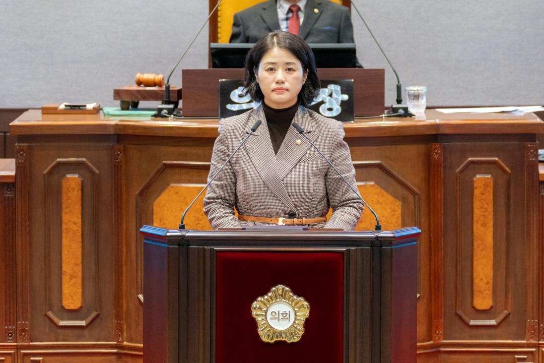 제331회 정례회 제3차 본회의 (15).jpg