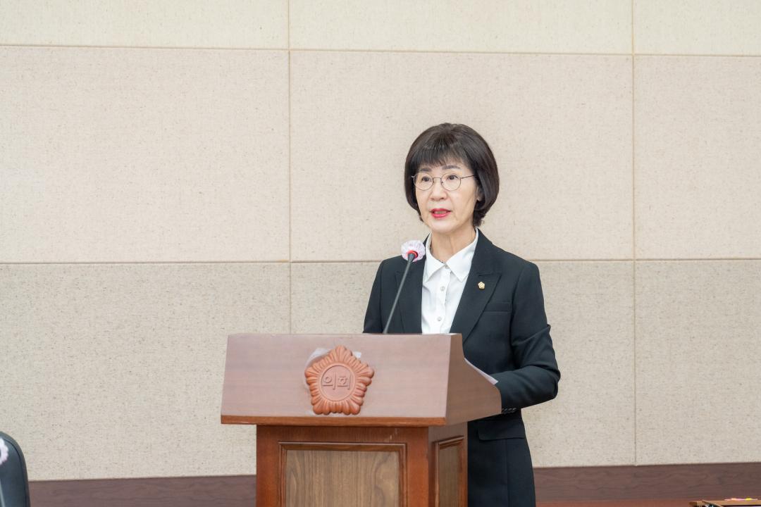 '제322회 임시회 경제도시위원회' 게시글의 사진(5) '제322회 임시회 경제도시위원회 (5).jpg'
