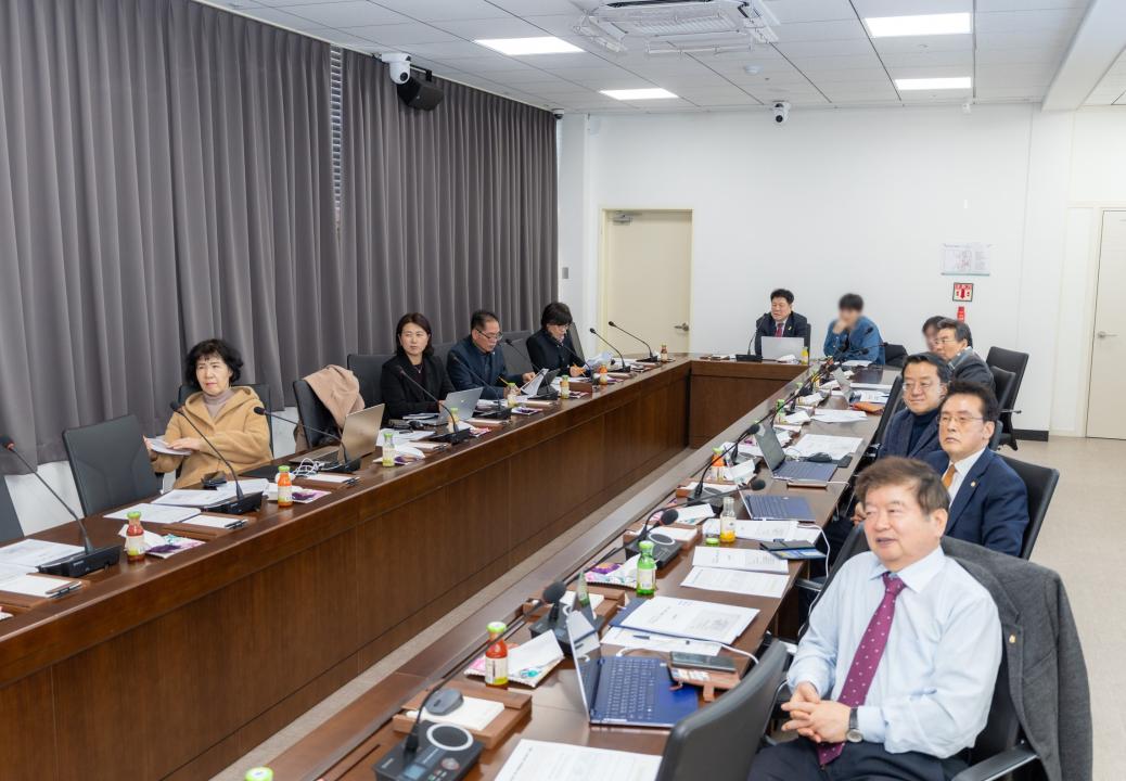 2025년 강남구의회 의원 역량강화교육 1차 (14).jpg