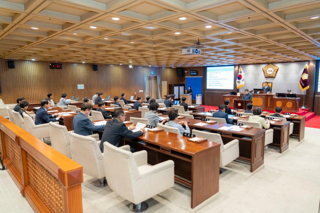 '제328회 정례회 제3차 본회의' 게시글의 사진(1) '제328회 정례회 제3차 본회의 (1).jpg'