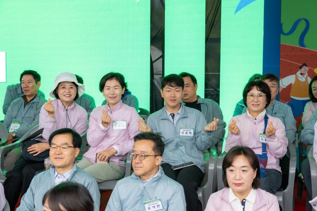 '제13회 강남구민화합축제' 게시글의 사진(4) '제13회 강남구민화합축제 (4).jpg'