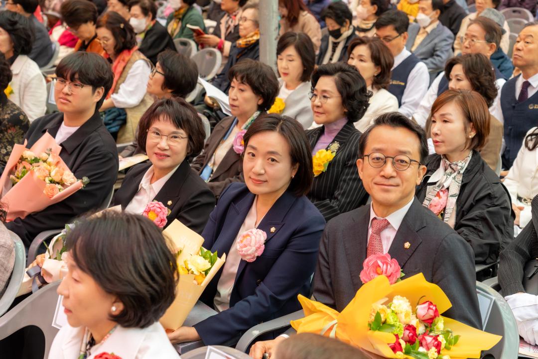 '2025년 부처님 오신 날 봉축법요식' 게시글의 사진(49) '2025년 부처님 오신 날 봉축법요식 (48).jpg'