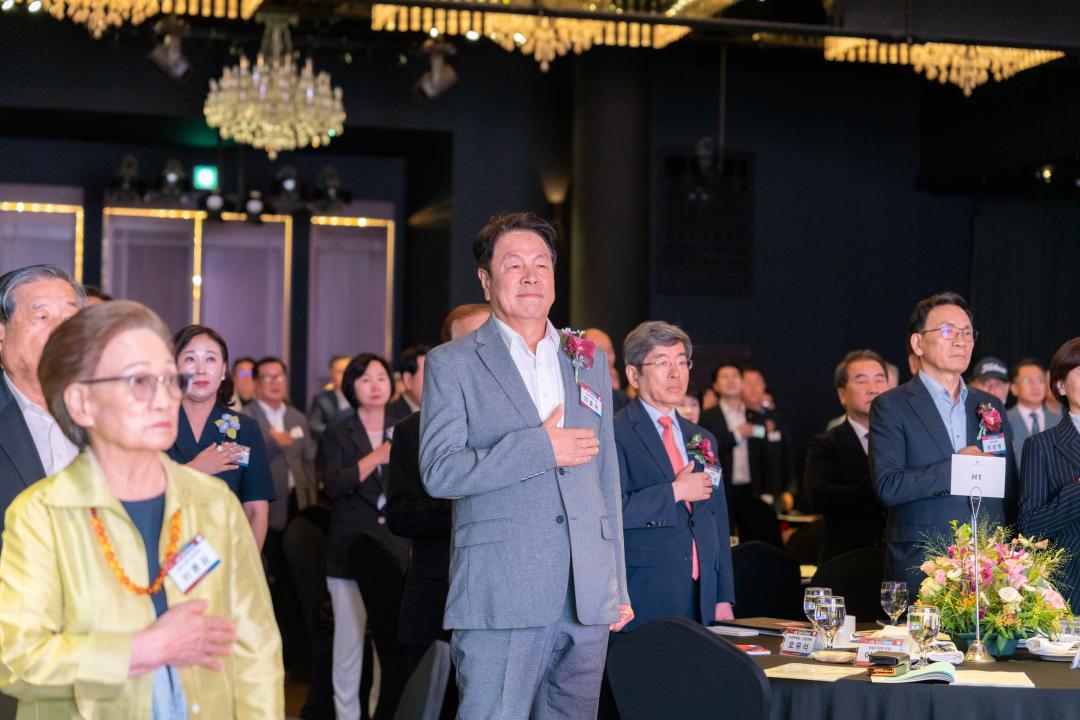 '민주평통 강남구협의회 3분기 정기회의' 게시글의 사진(4) '민주평통 강남구협의회 3분기 정기회의 (4).jpg' '민주평통 강남구협의회 3분기 정기회의' 게시글의 사진(4) '민주평통 강남구협의회 3분기 정기회의 (4).jpg'
