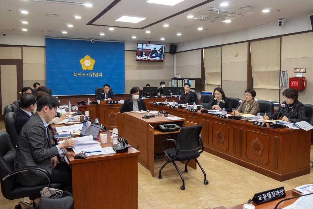 '제309회 임시회 복지도시위원회' 게시글의 사진(2) 'P1062256.jpg'