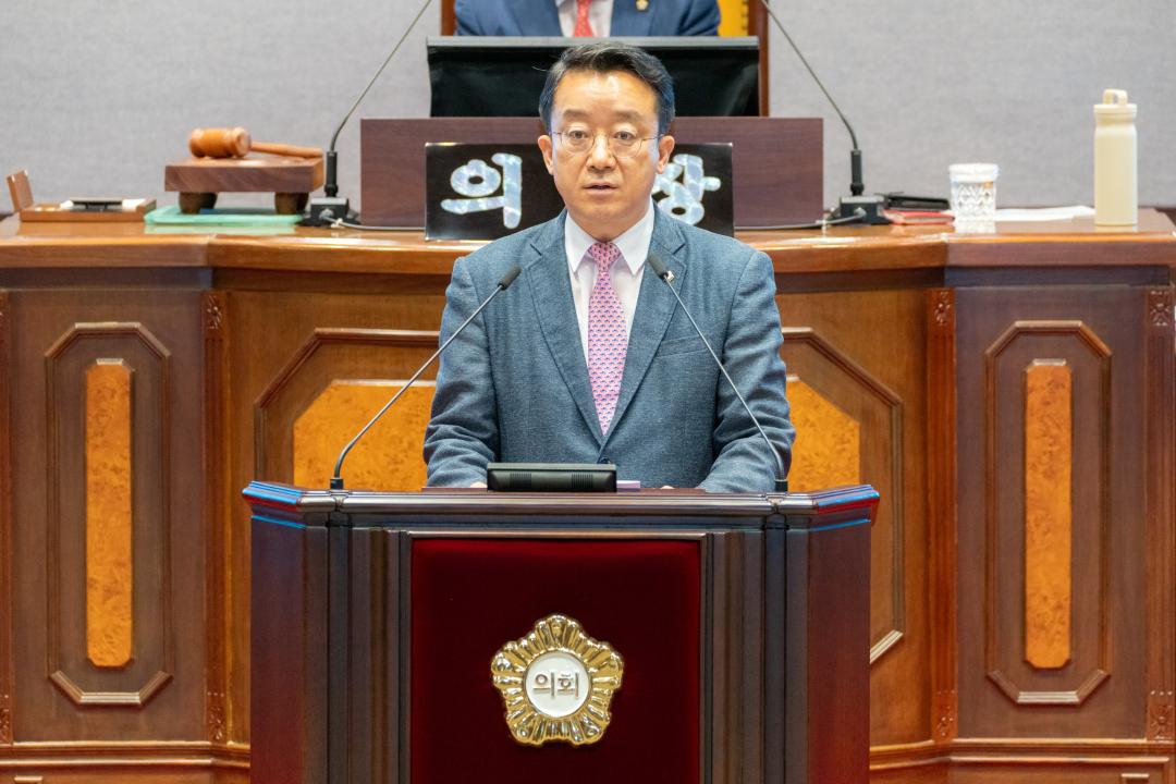 '제319회 제1차 정례회 제3차 본회의' 게시글의 사진(7) '제319회 정례회 제3차 본회의 (7).jpg' '제319회 제1차 정례회 제3차 본회의' 게시글의 사진(7) '제319회 정례회 제3차 본회의 (7).jpg'