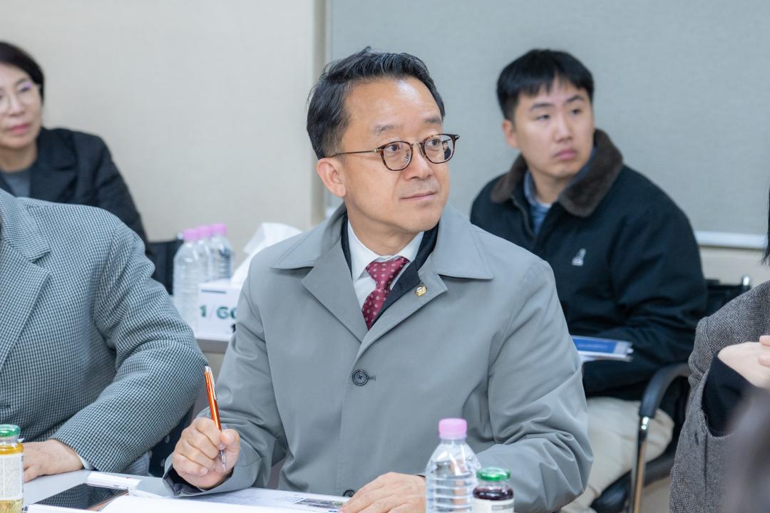 현장방문 복지문화위원회(강남환경자원센터) (12).jpg