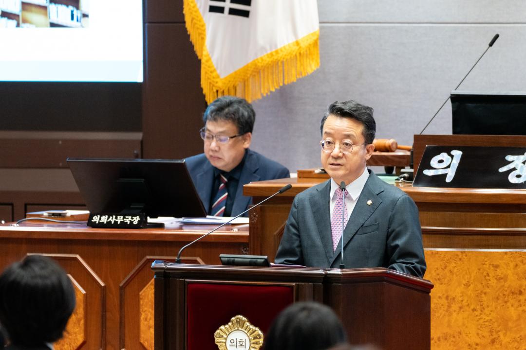 제321회 임시회 제1차 본회의 (10).jpg