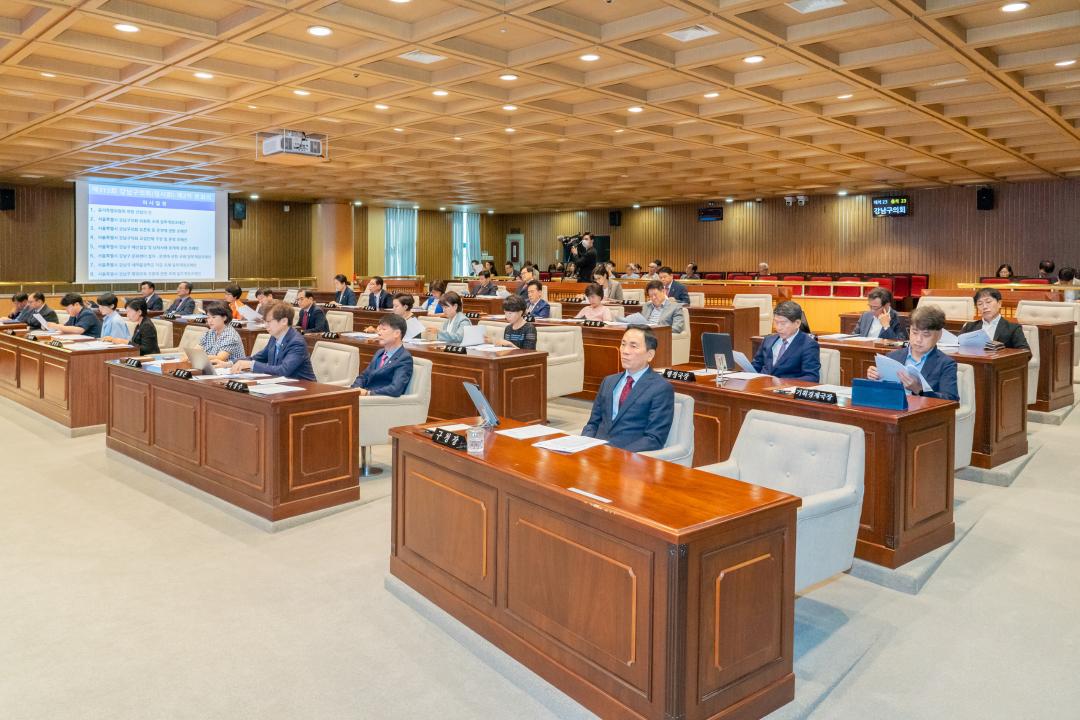 '제313회 임시회 제2차 본회의' 게시글의 사진(2) 'DSC01869-편집.jpg'