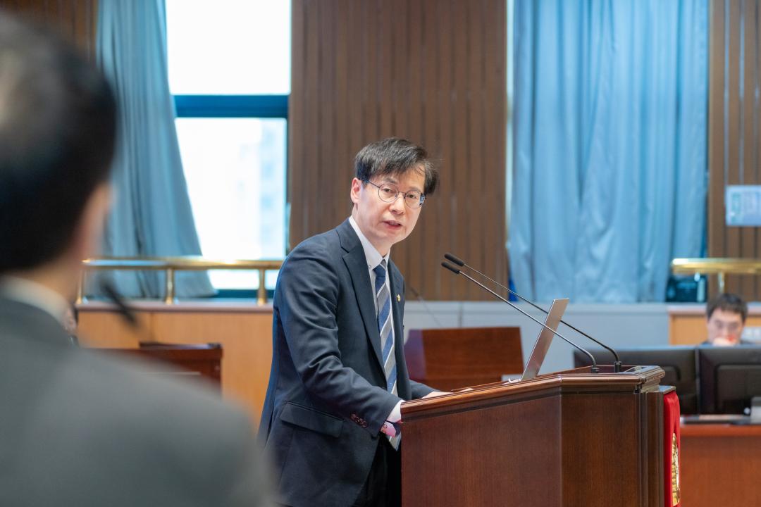 '제331회 정례회 제3차 본회의' 게시글의 사진(5) '제331회 정례회 제3차 본회의 (5).jpg'