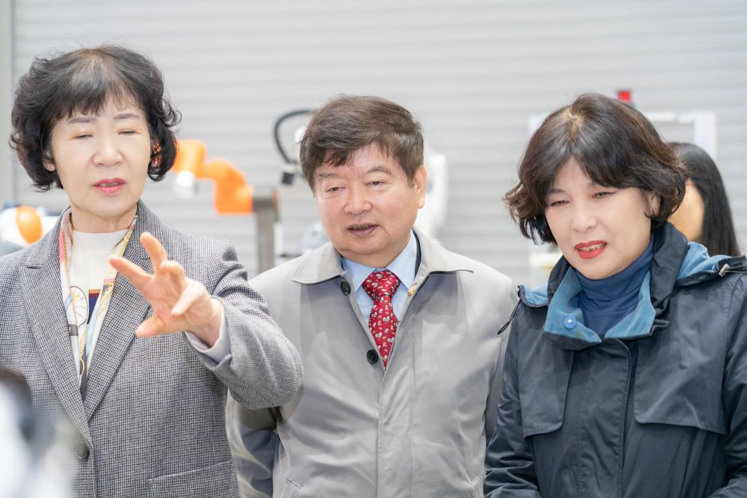 제323회 정례회 경제도시위원회 현지확인 (18).jpg