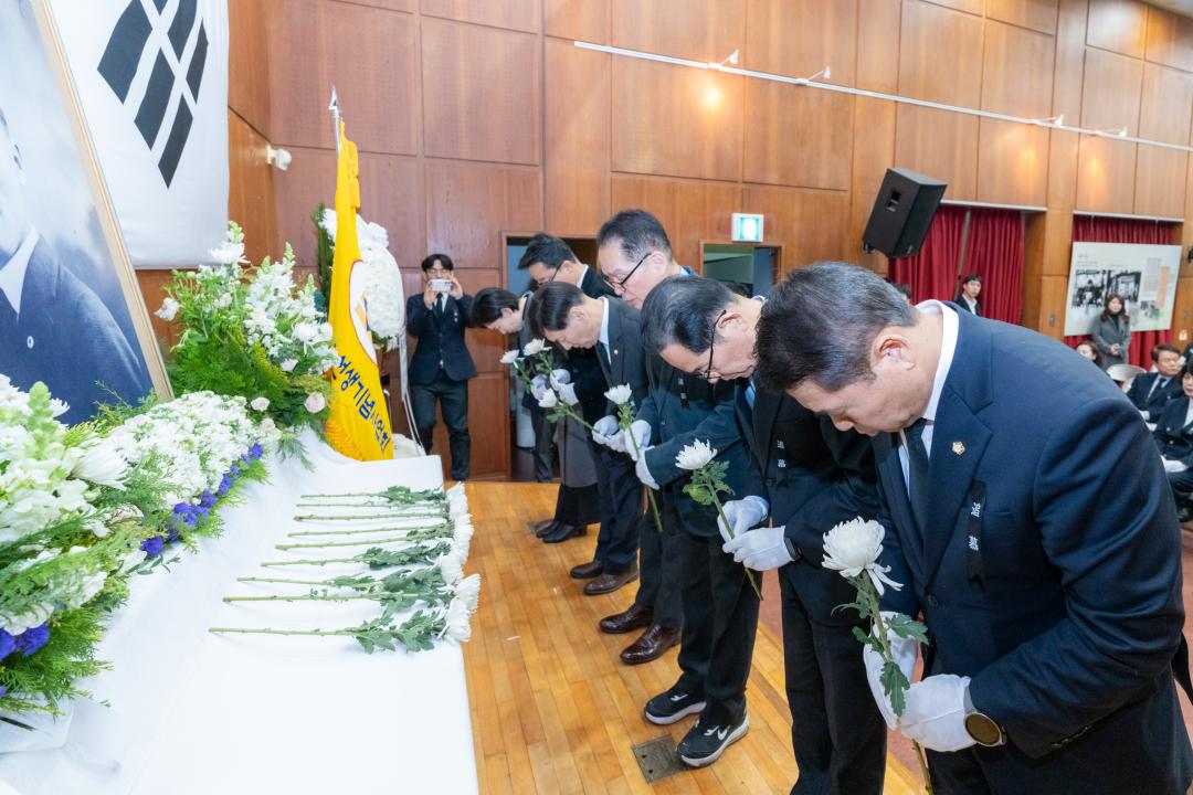 '도산 안창호 서거 87주기 추모식' 게시글의 사진(20) '도산 안창호 서거 87주기 추모식 (20).jpg' '도산 안창호 서거 87주기 추모식' 게시글의 사진(20) '도산 안창호 서거 87주기 추모식 (20).jpg'